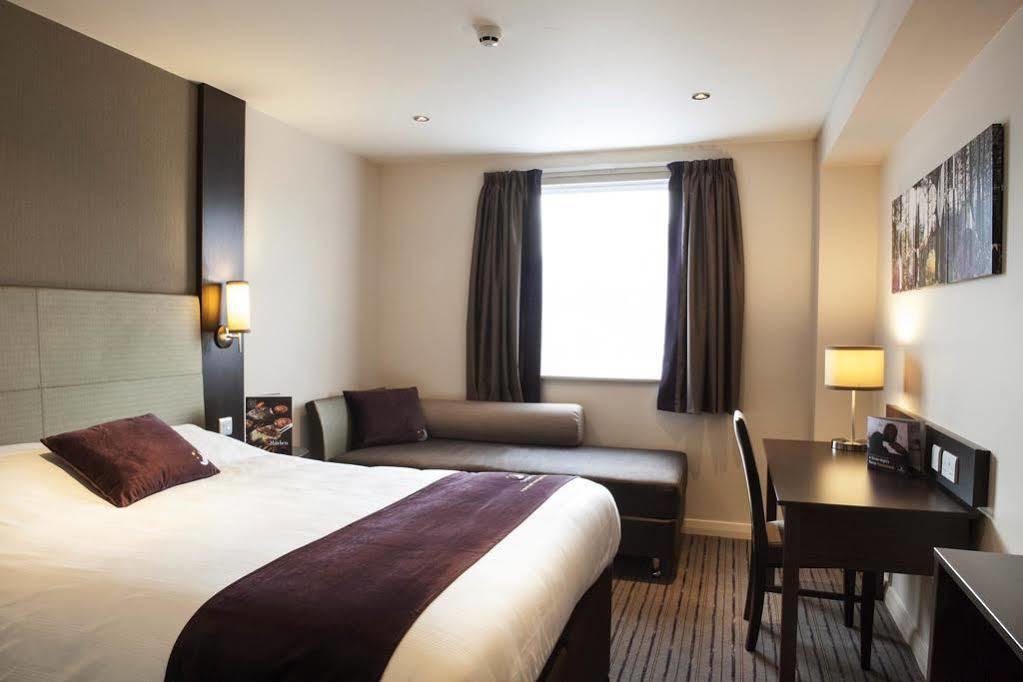 Premier Inn Premier Inn York South West Kültér fotó